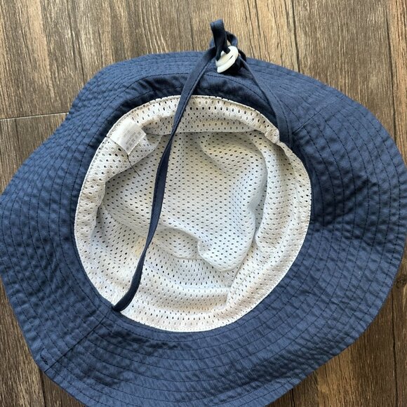 Navy Blue Bucket Hat - Adjustable & Breathable - Sun Protection Outdoor Hat - Picture 3 of 4